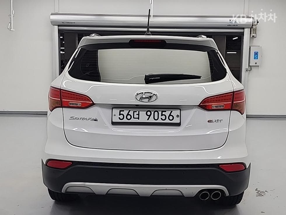 Hyundai Santa Fe DMHyundai R-engine 2.0 diesel 2WD EXCLUSIVE Standard - 3