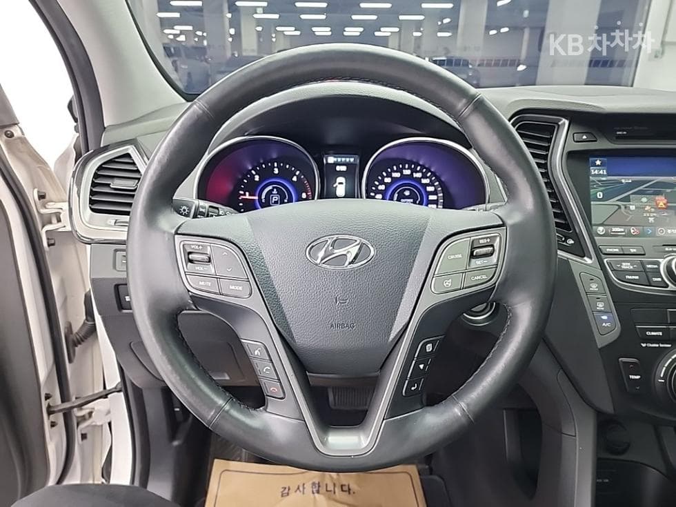 Hyundai Santa Fe DMHyundai R-engine 2.0 diesel 2WD EXCLUSIVE Standard - 9