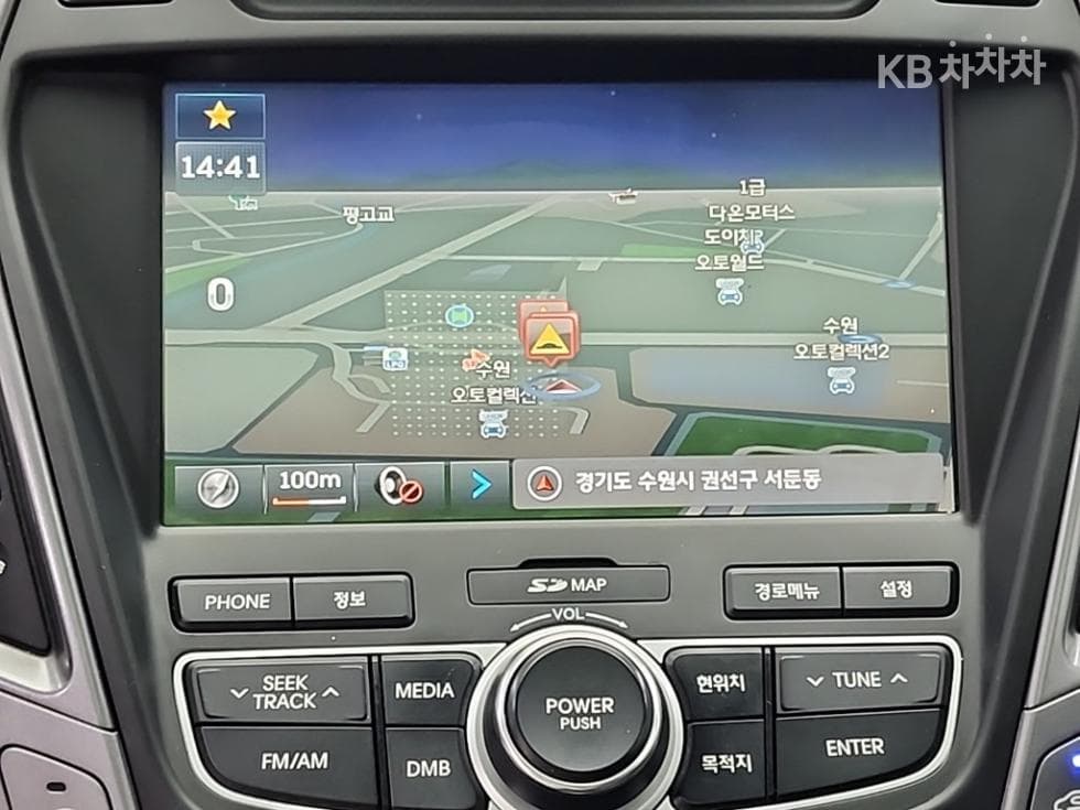 Hyundai Santa Fe DMHyundai R-engine 2.0 diesel 2WD EXCLUSIVE Standard - 16