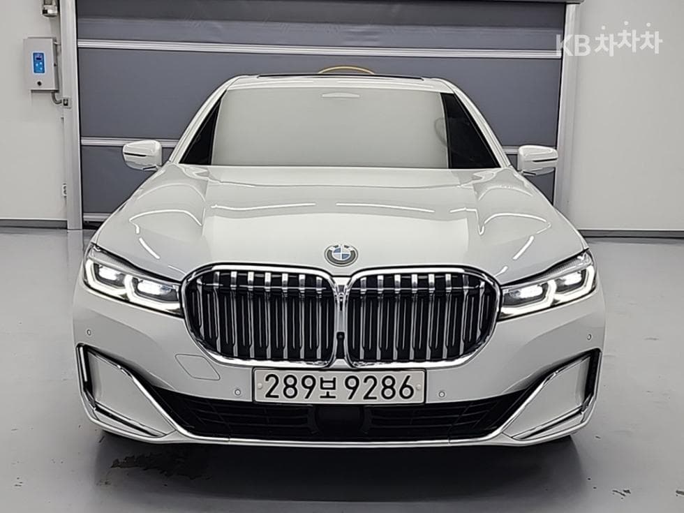BMW 7시리즈 (G11)730d xDrive Design Pure Excellence - 2