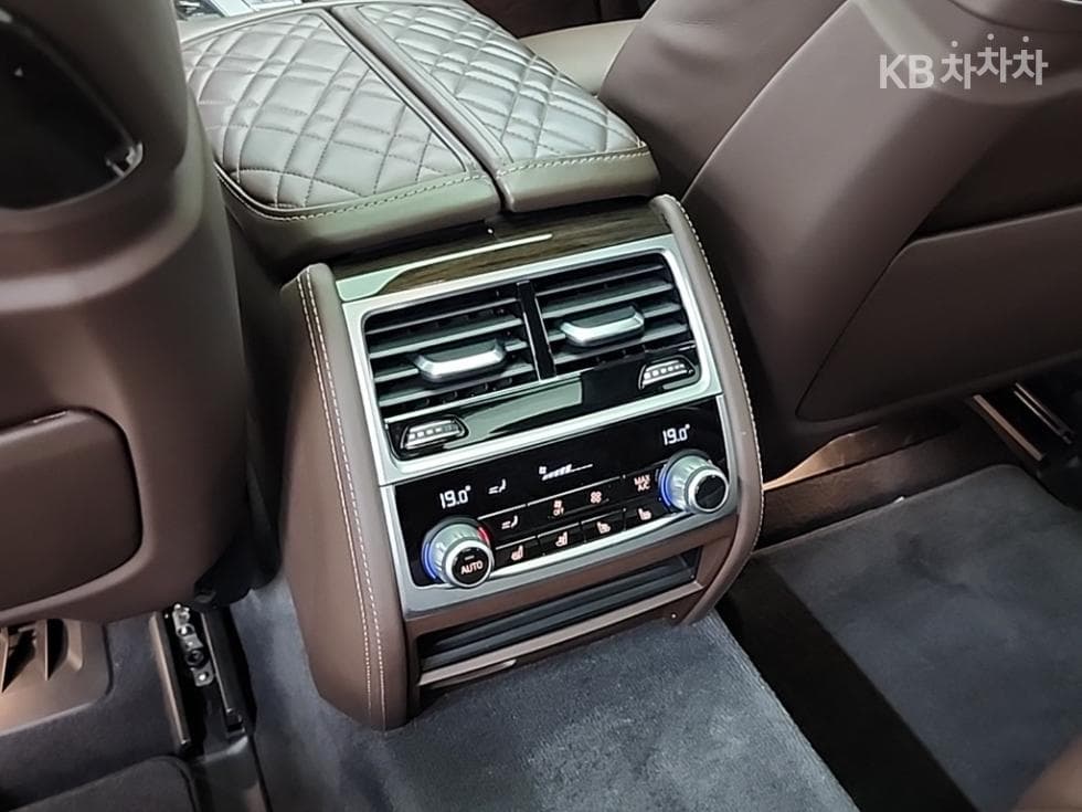 BMW 7시리즈 (G11)730d xDrive Design Pure Excellence - 13