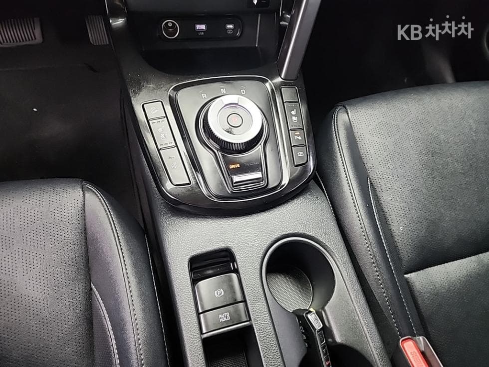 Киа The New (фейслифт) Seltos(SP2)2.0 MPI 2WD Signature - 8