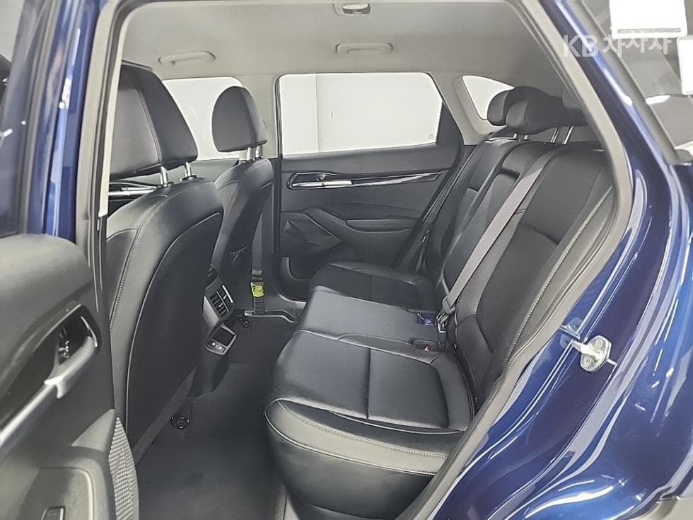 Киа The New (фейслифт) Seltos(SP2)2.0 MPI 2WD Signature - 12