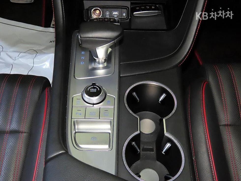 Дженезис G702.0T AWD Sport Package - 12