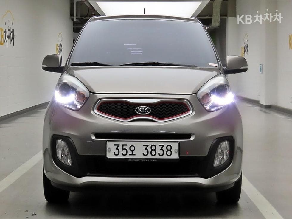 Kia all new Morning / Picanto Deluxe Trendy - Image 1
