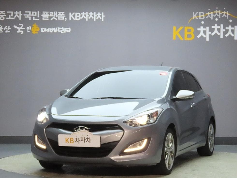 Hyundai i30 1.6 GDI Extreme - Image 1