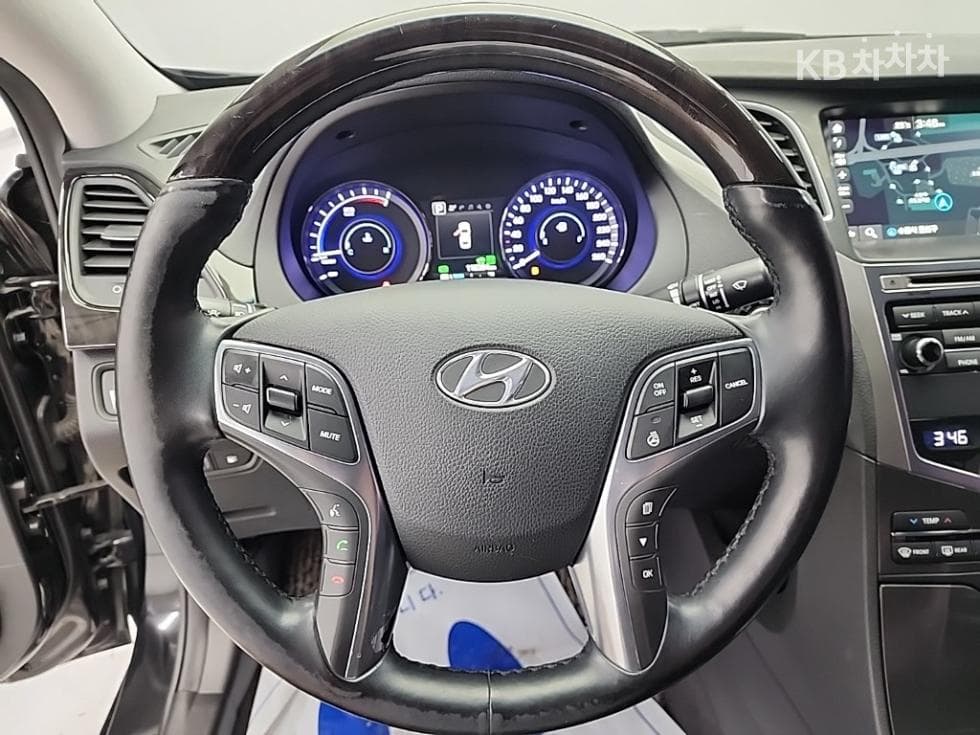 Hyundai Grandeur (Azera) HybridPremium - 9