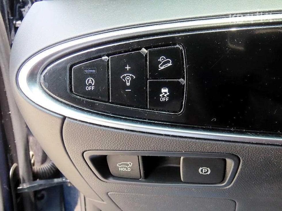 Дженезис GV70Бензин 2.5T 2WD - 11