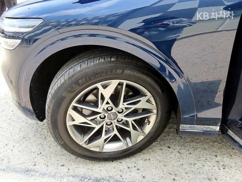 Дженезис GV70Бензин 2.5T 2WD - 20