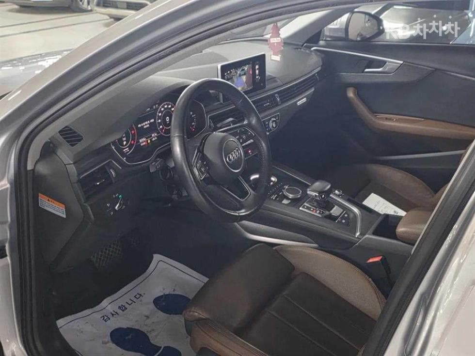 Ауди A4 (B9)35 Турбо Дизел Инжекция Quattro Premium - 7