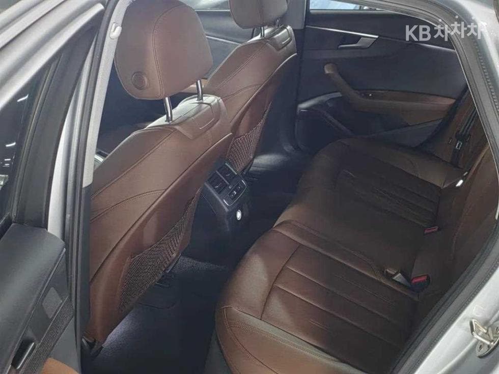 Ауди A4 (B9)35 Турбо Дизел Инжекция Quattro Premium - 8