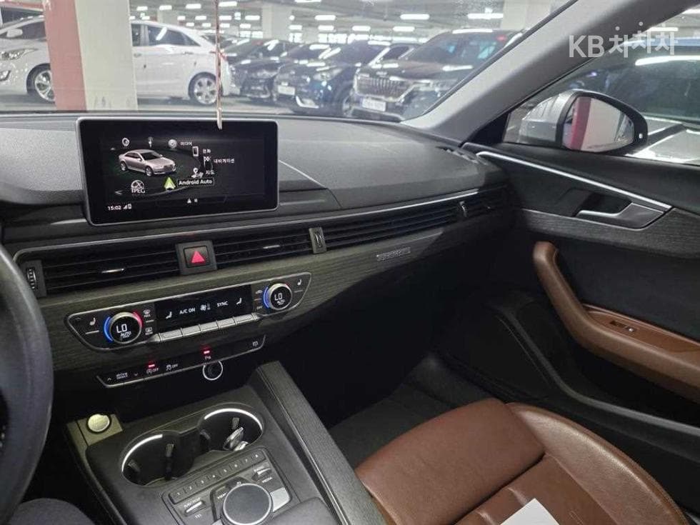 Ауди A4 (B9)35 Турбо Дизел Инжекция Quattro Premium - 12