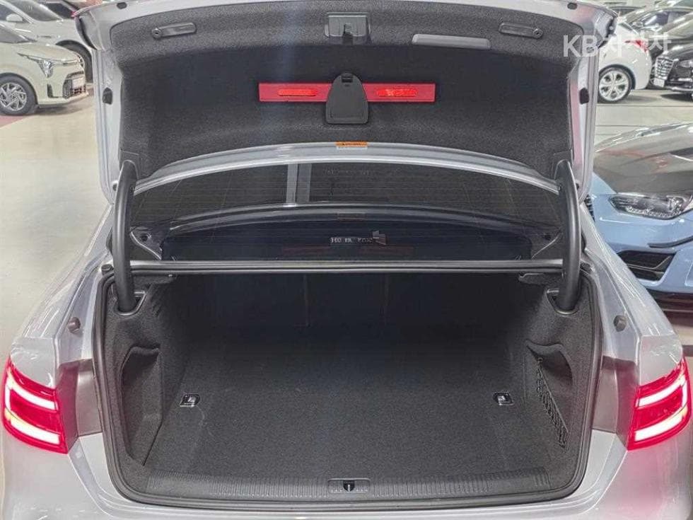 Ауди A4 (B9)35 Турбо Дизел Инжекция Quattro Premium - 20