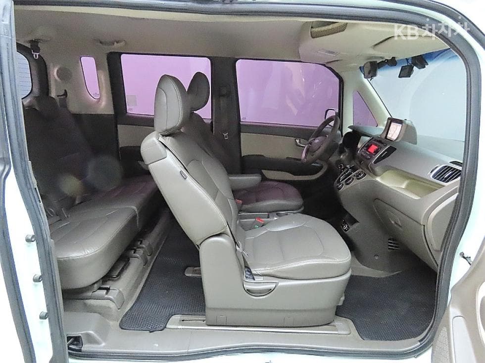 Kia Ray (van)1.0 Gasoline Luxury - 12