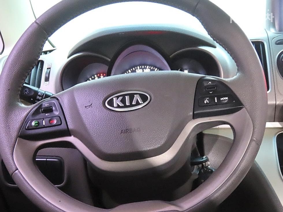 Kia Ray (van)1.0 Gasoline Luxury - 18
