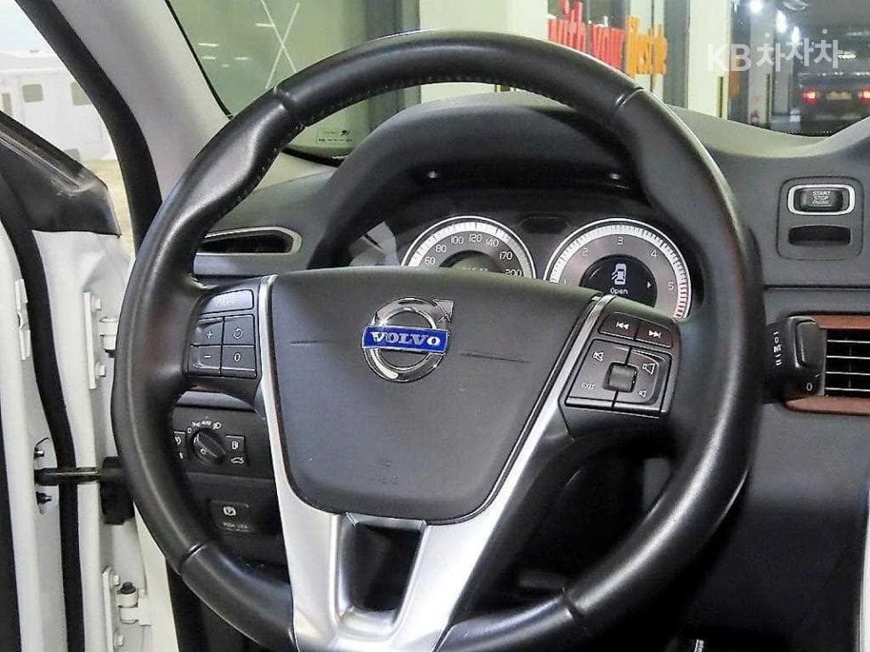 Volvo S80D4 Premium - 8