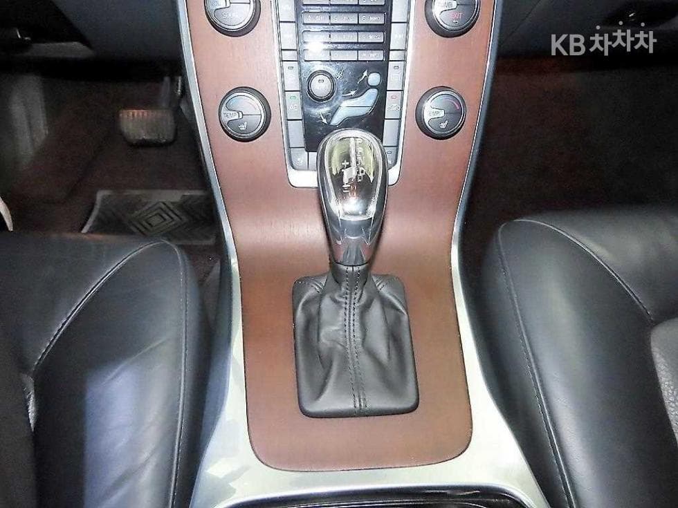 Volvo S80D4 Premium - 12