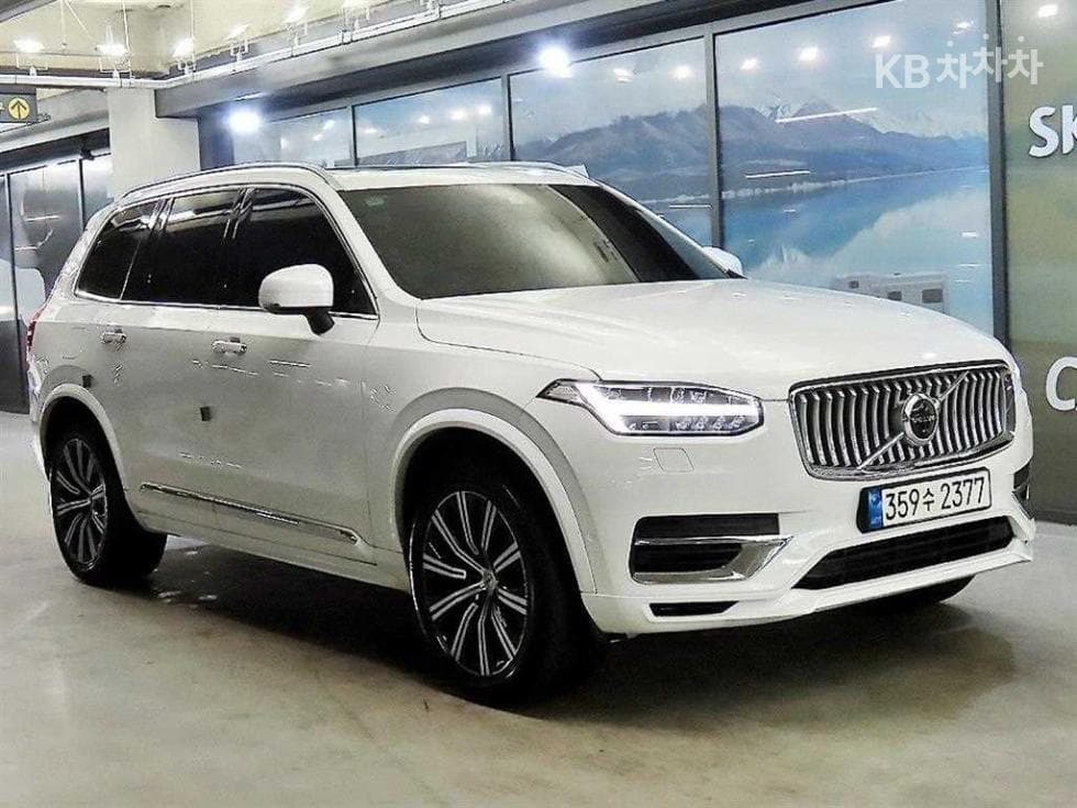Volvo All New XC90 T8 Inscription - Image 1