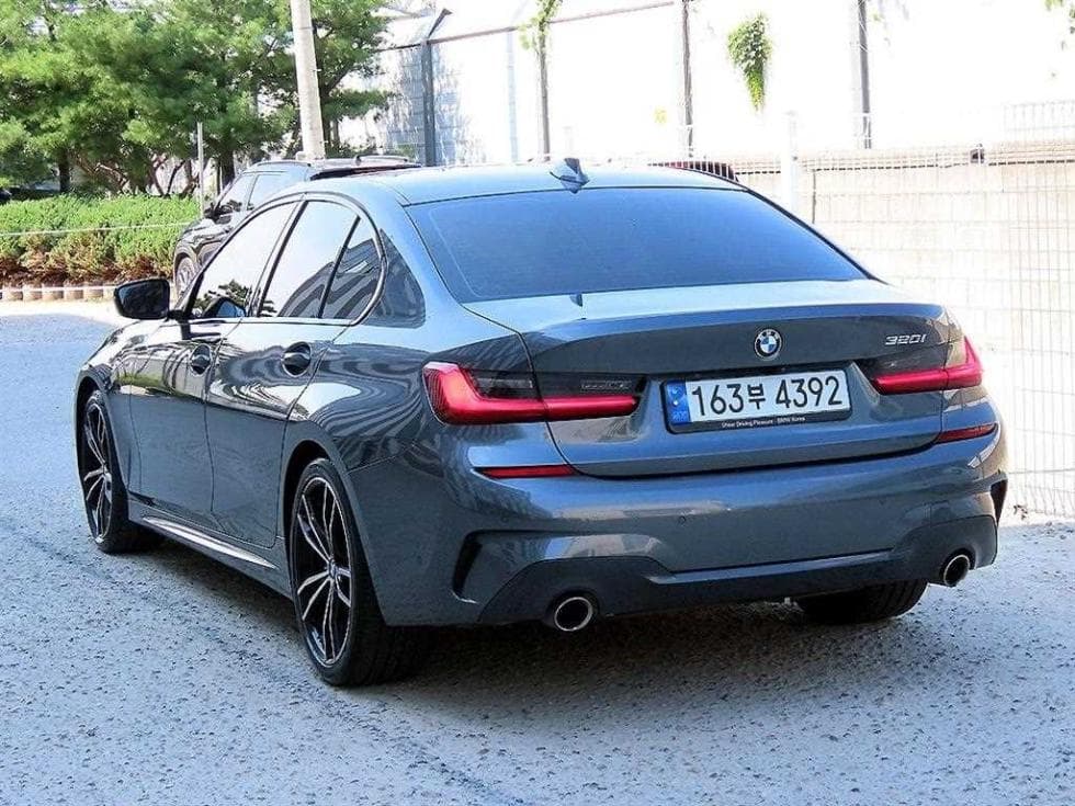 BMW 3 Series (G20)320i M Sport - 3