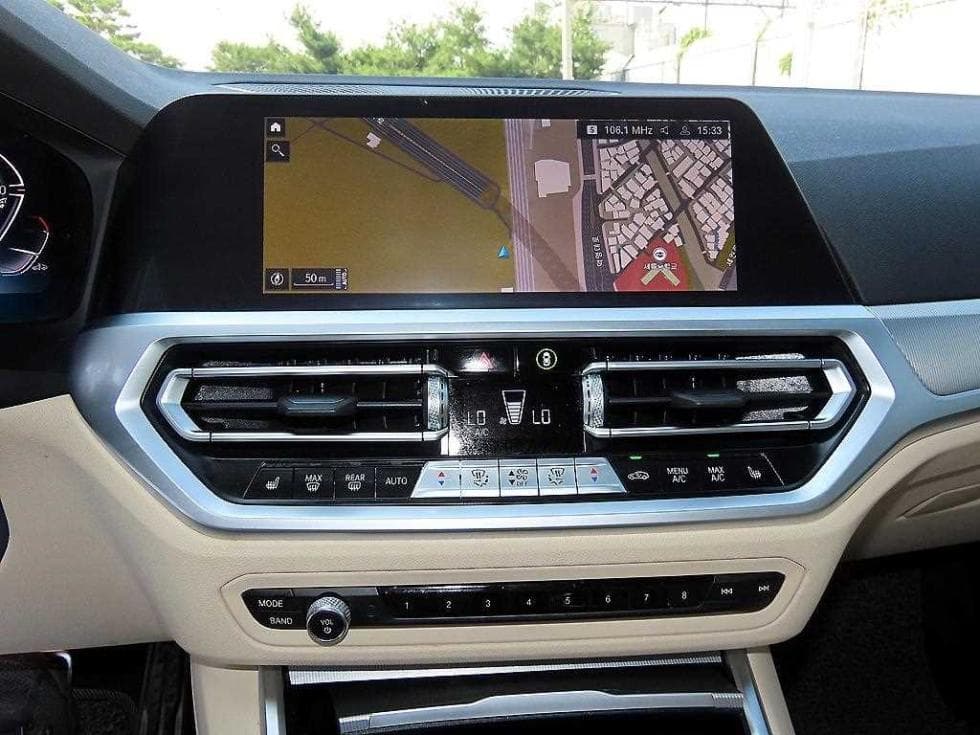 BMW 3 Series (G20)320i M Sport - 12
