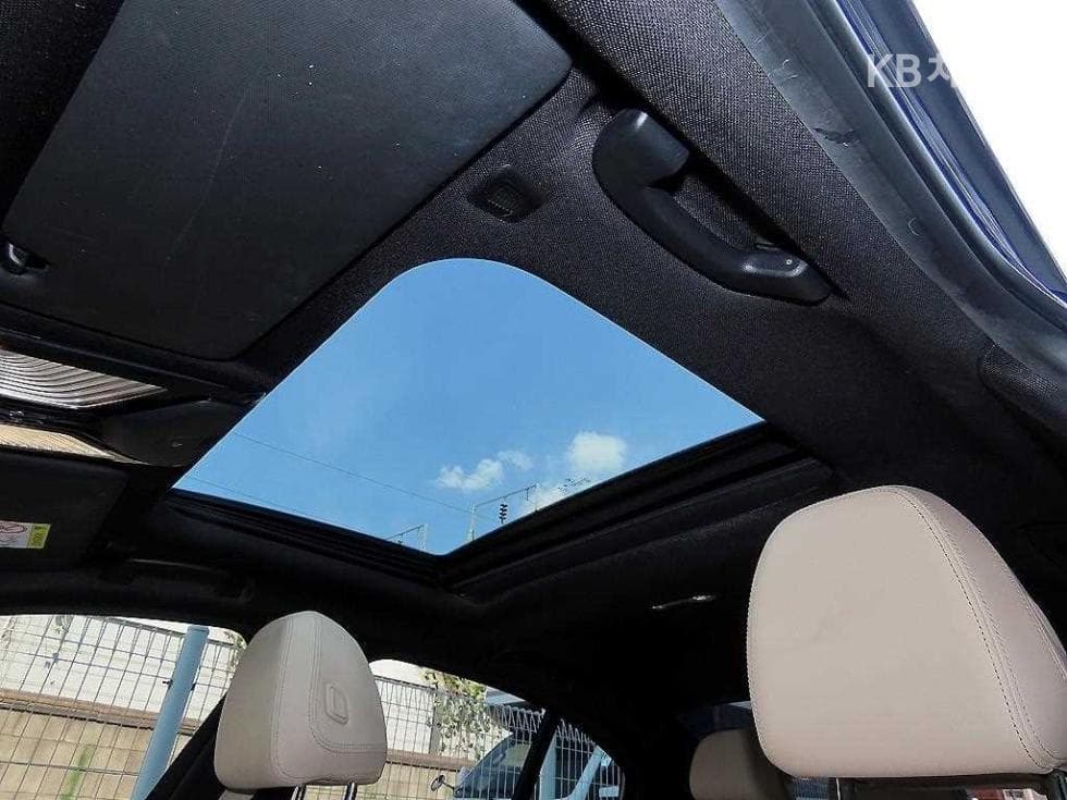 BMW 3 Series (G20)320i M Sport - 18