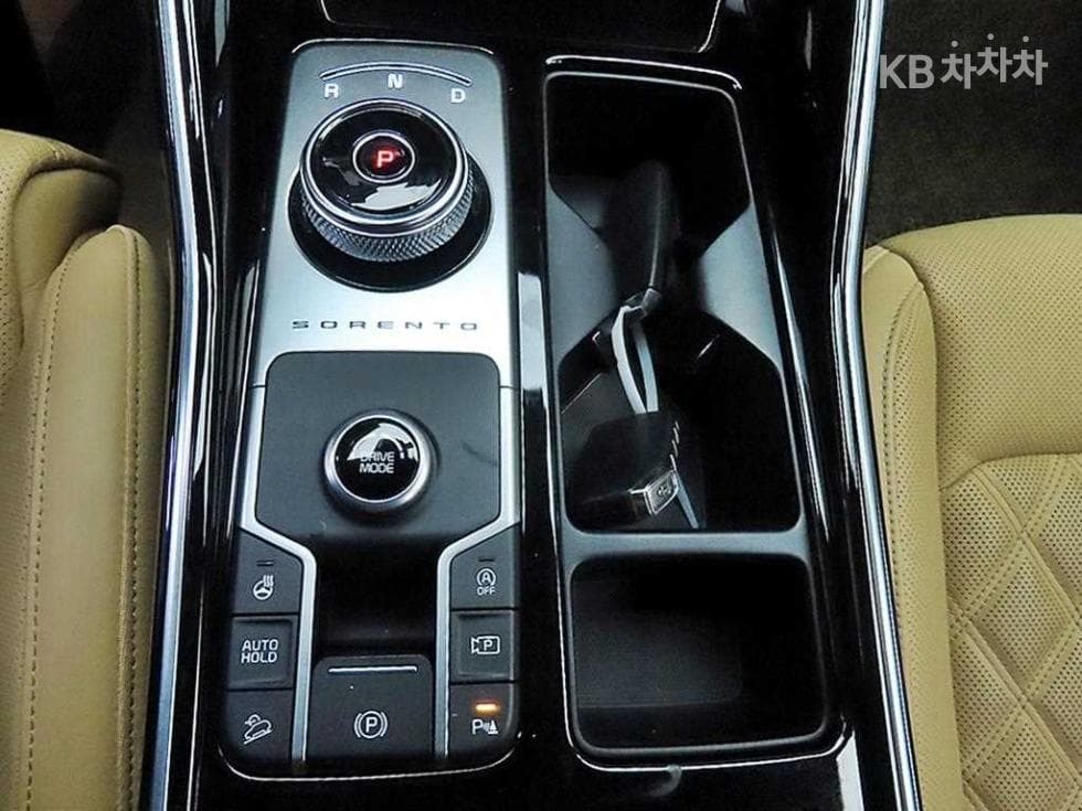 Киа Sorento 4-то поколение2.2 Дизел 2WD Signature - 10