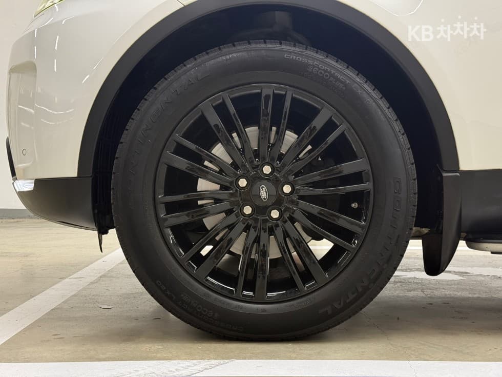 Land Rover 디스커버리53.0 TD6 HSE Luxury - 26