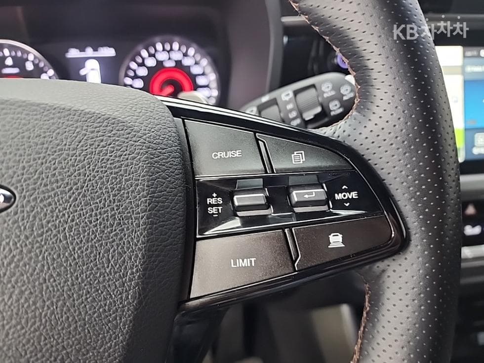 КейДжи Мобилити 뷰티플 코란도1.5 GDi Turbo 2WD C5 Plus - 18