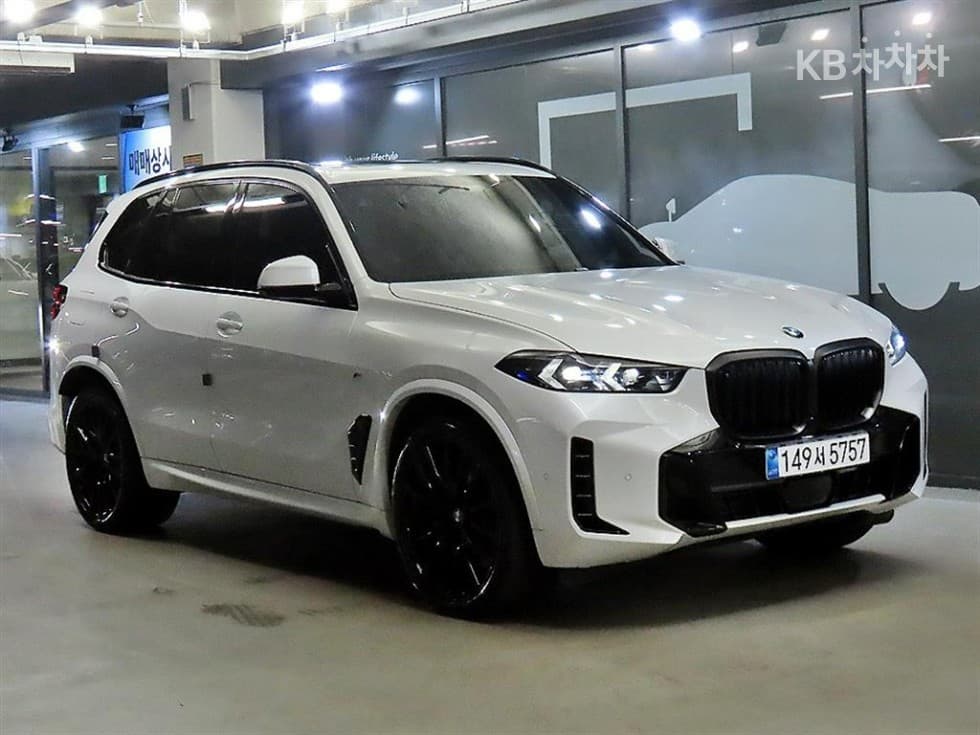 BMW X5 (G05) xDrive 40d 스포츠 온라Местен Exclusive 에디션 - Image 1
