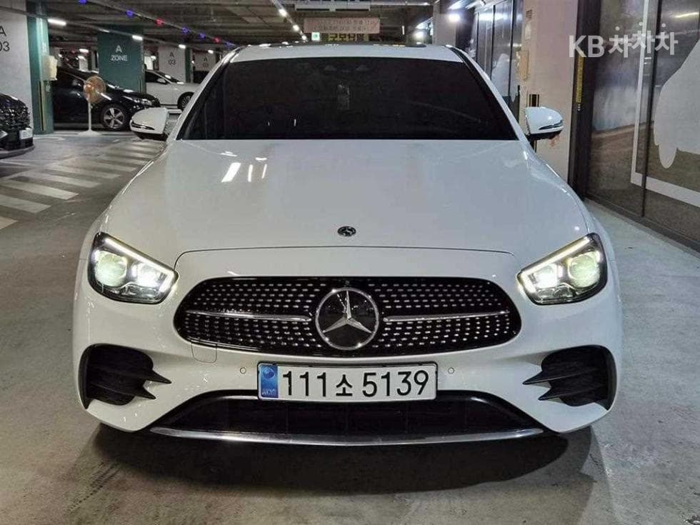 Mercedes-Benz E-Клас (W213)E220d 4MATIC AMG Line - 2
