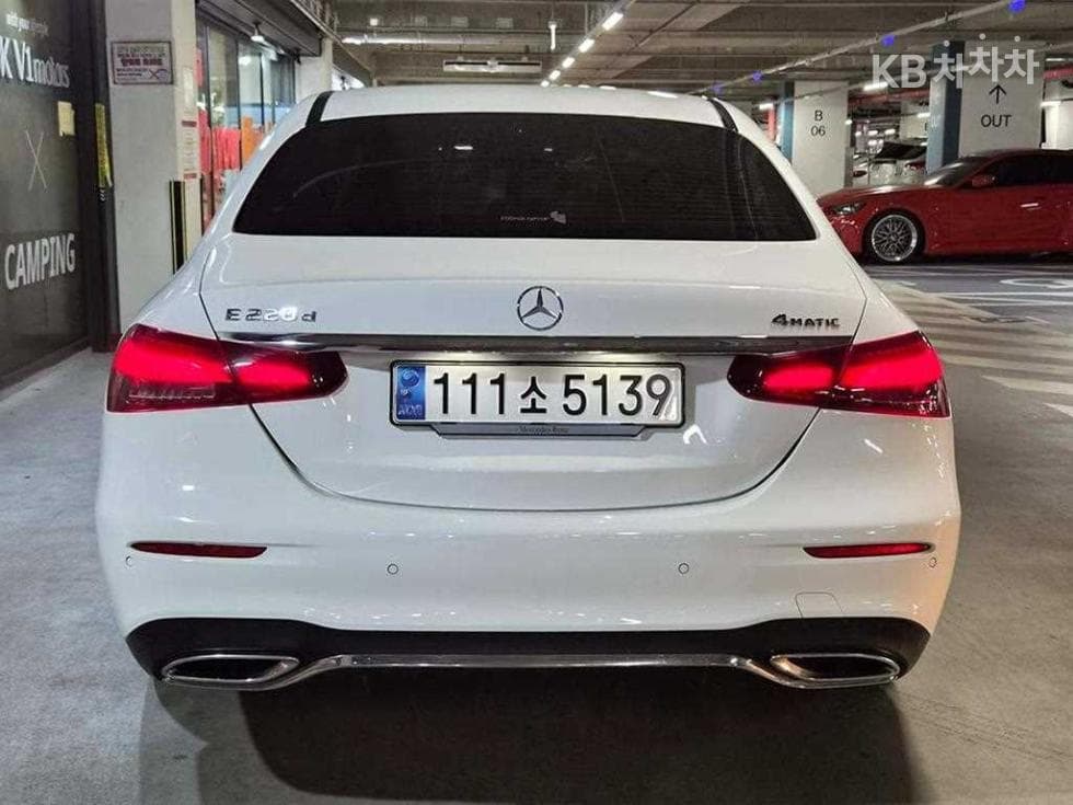 Mercedes-Benz E-Клас (W213)E220d 4MATIC AMG Line - 5