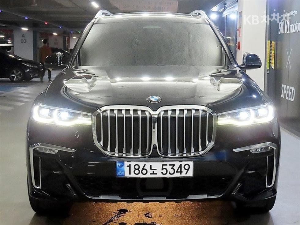 BMW X7(G07)xDrive 40i M Sport - 2