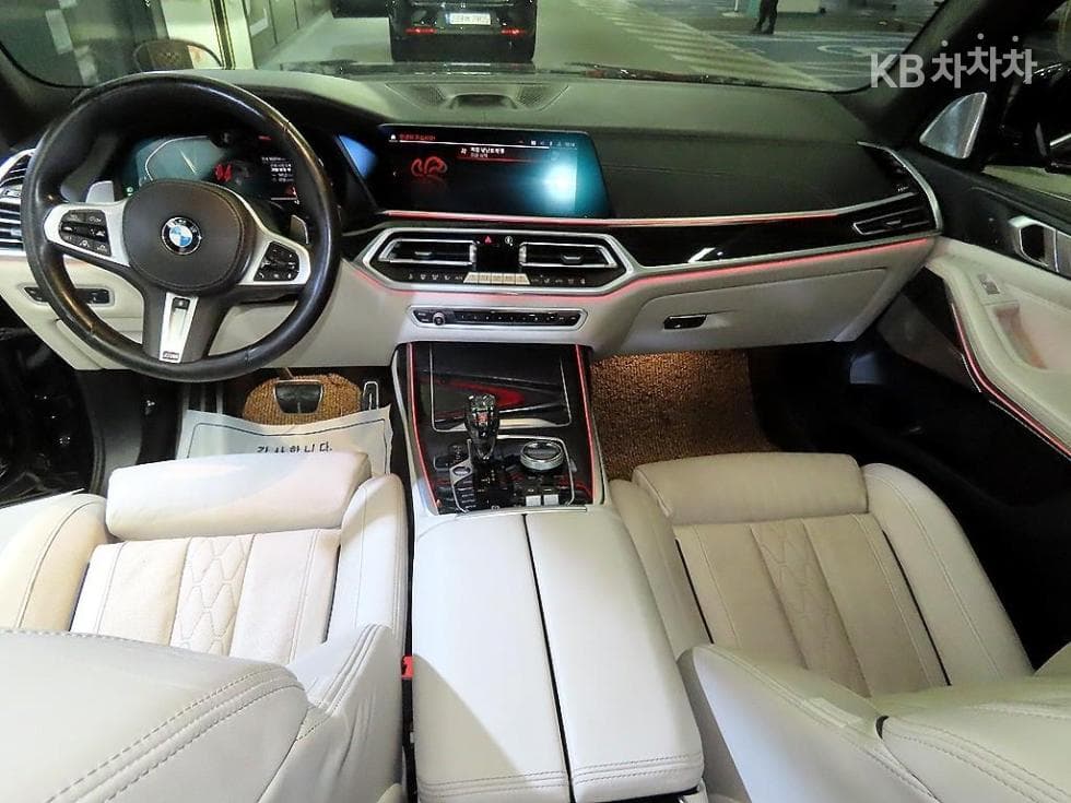 BMW X7(G07)xDrive 40i M Sport - 10