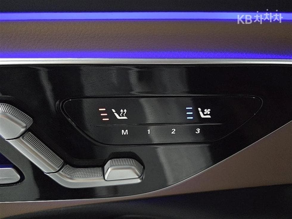 Mercedes-Benz E-클래스 (W214)E200 Avantgrade - 15