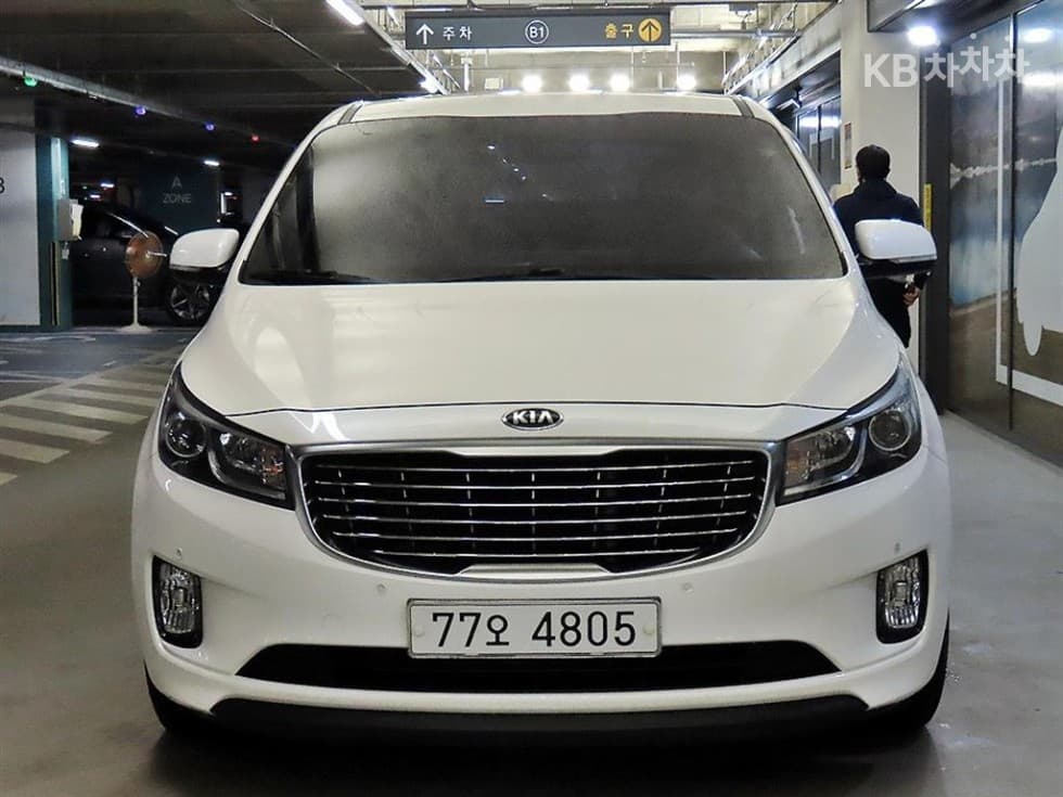 Киа All New Канивал6Местен승 2.2 Дизел 휠체어 리프트 - 2