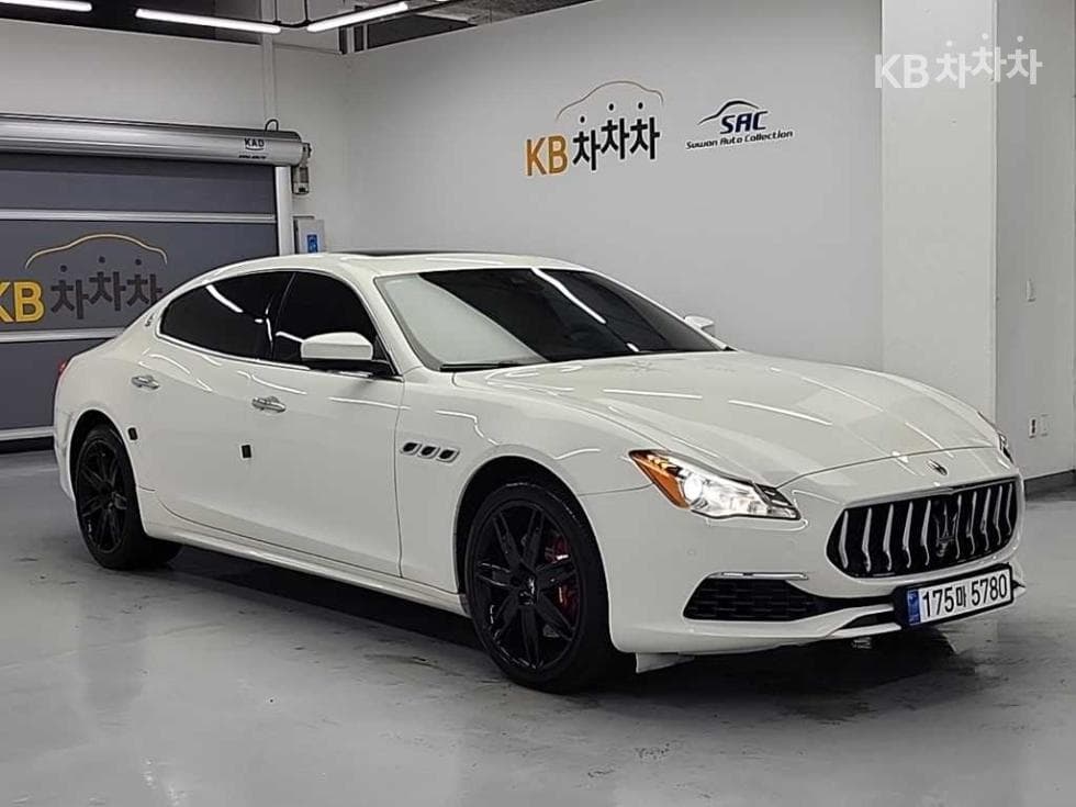 마세라티 콰트로Forte3.0 V6 그란루쏘 - 4