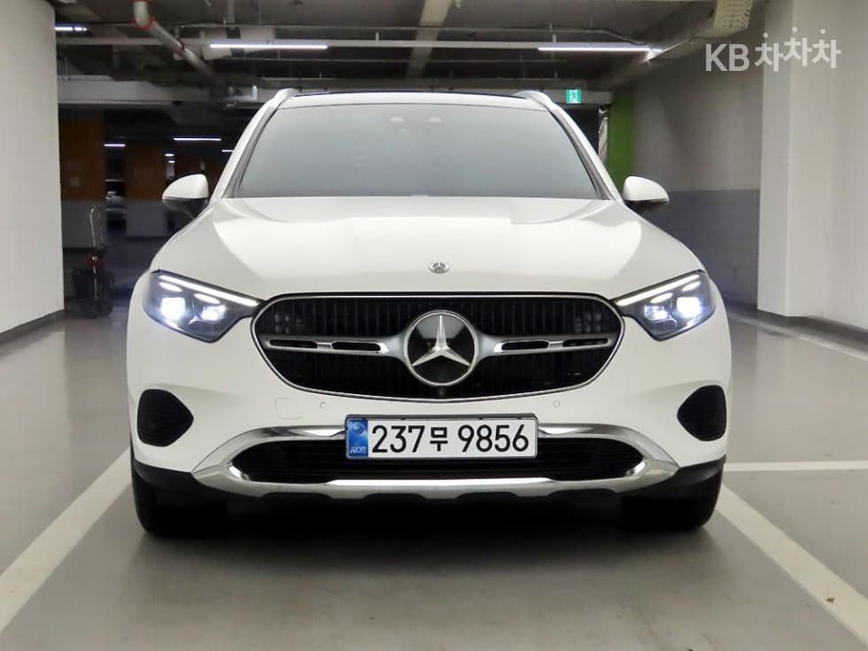 Mercedes-Benz GLC(X254) GLC220d 4Matic Стандартен - Image 1