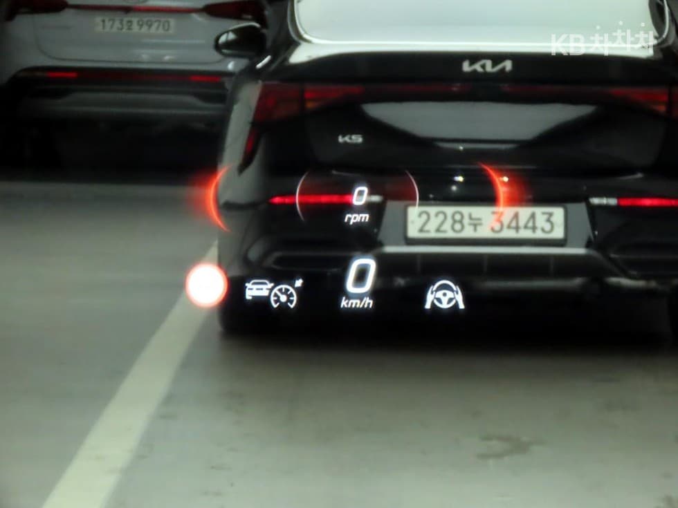 Mercedes-Benz GLC(X254)GLC220d 4Matic Стандартен - 13