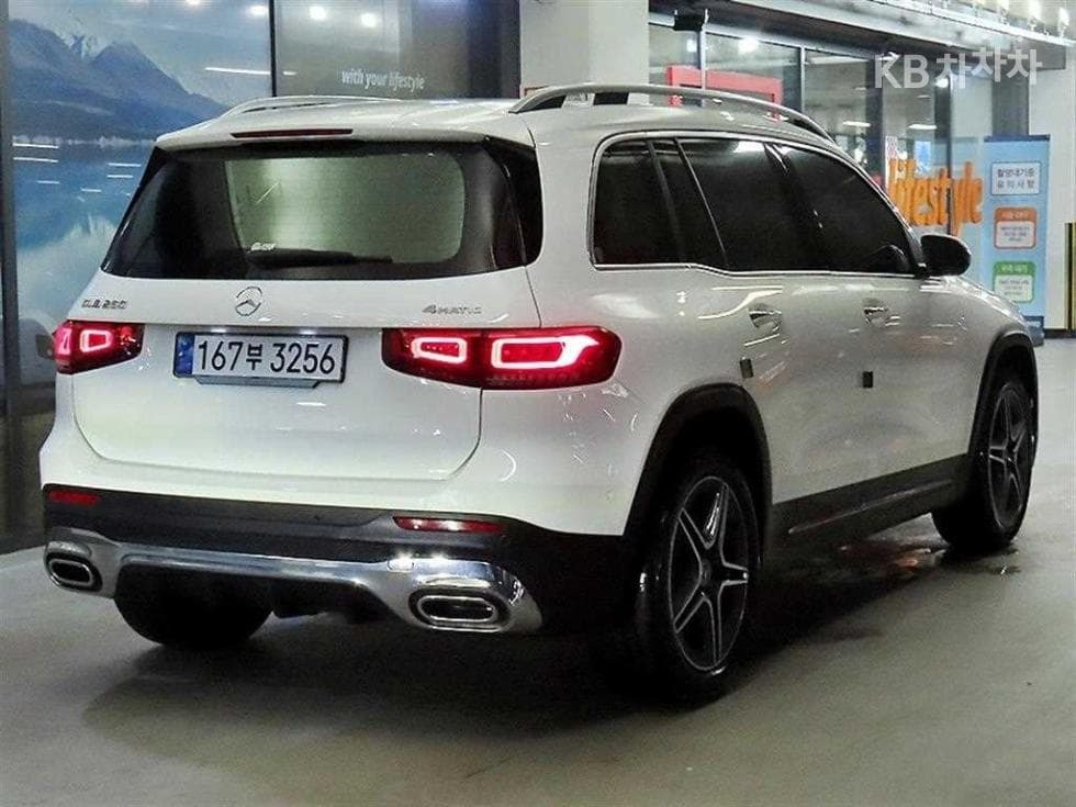 Mercedes-Benz GLB(X247)GLB 250 4Matic - 4