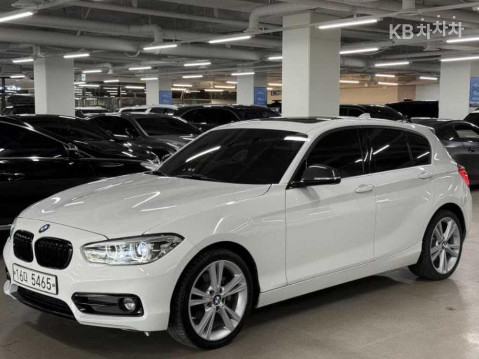 BMW Нов1시리즈118d 스포츠 Специал (специален признак/издание) - 3