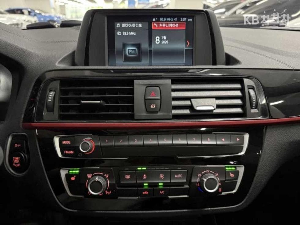 BMW Нов1시리즈118d 스포츠 Специал (специален признак/издание) - 14