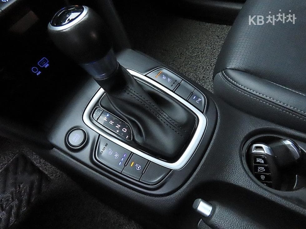 Хюндай Kona1.6 Турбо Modern 아트 - 9