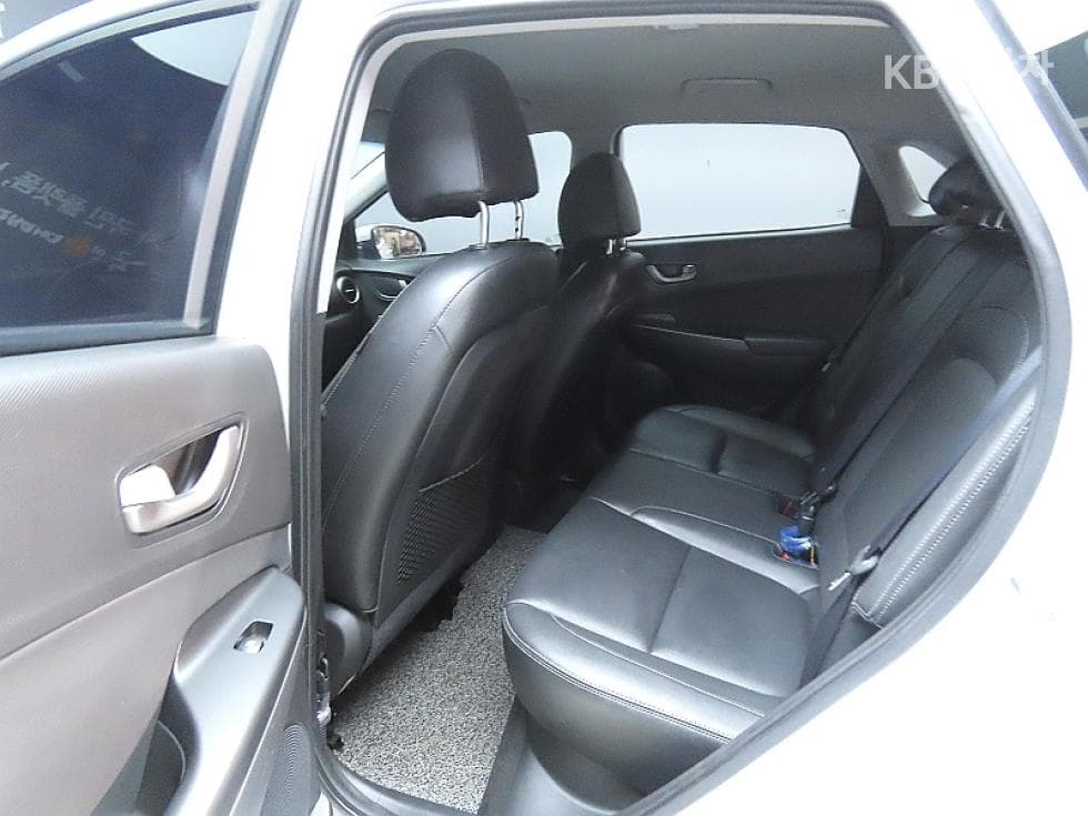 Хюндай Kona1.6 Турбо Modern 아트 - 11