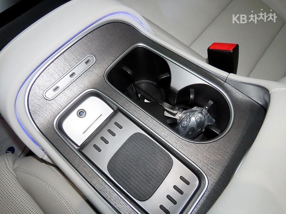 Хюндай Ди Всеново Palisade2.5L бензин Турбо 2WD 7-местен (Лимузин) Престиж - 13