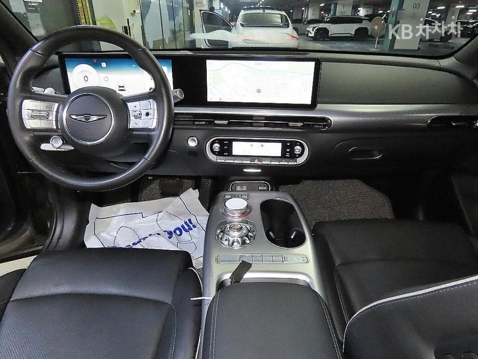 Дженезис GV60Стандартен AWD Стандартен - 10