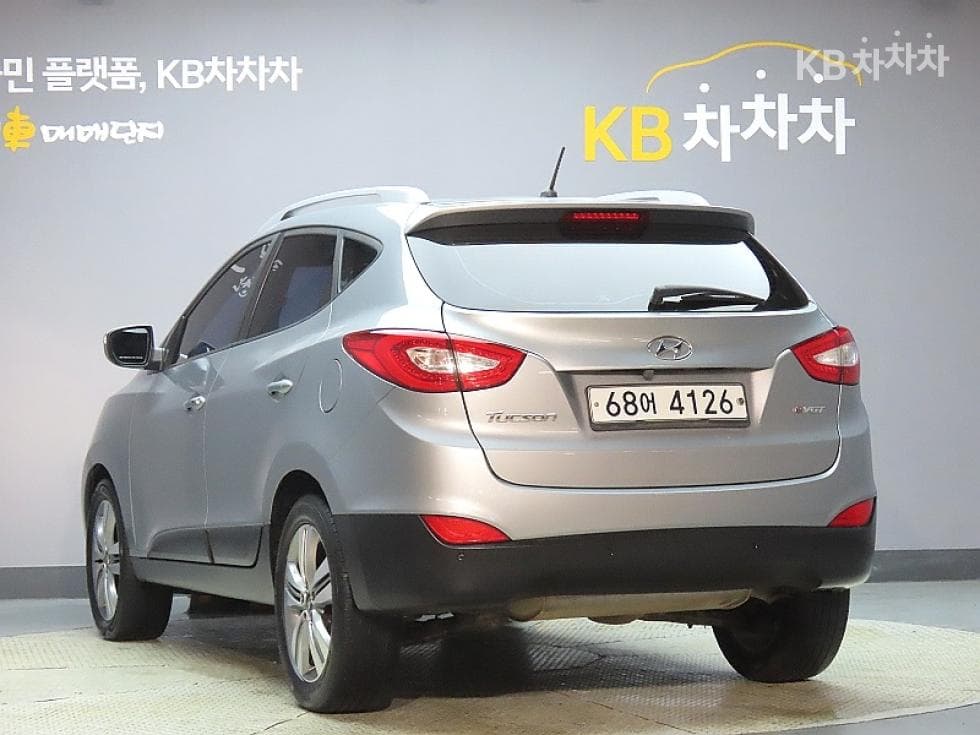 Хюндай Нов Туксон ixДизел(e-VGT)2WD Смарт Специал (специален признак/издание) - 4