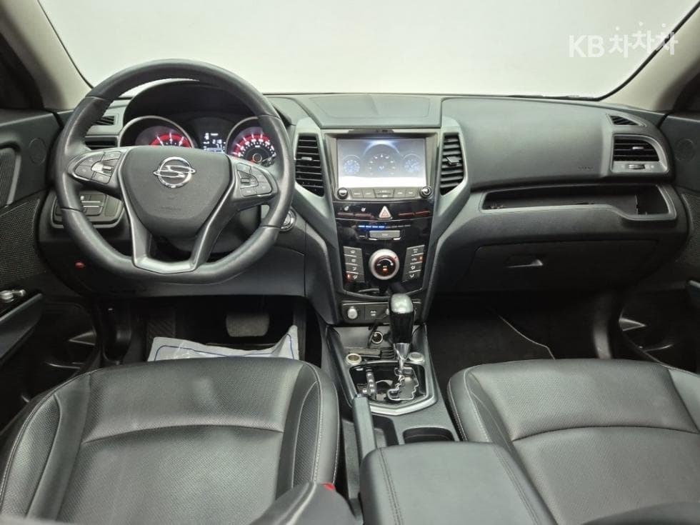 KG Mobility Tivoli 아머1.6 Gasoline VX 2WD - 7