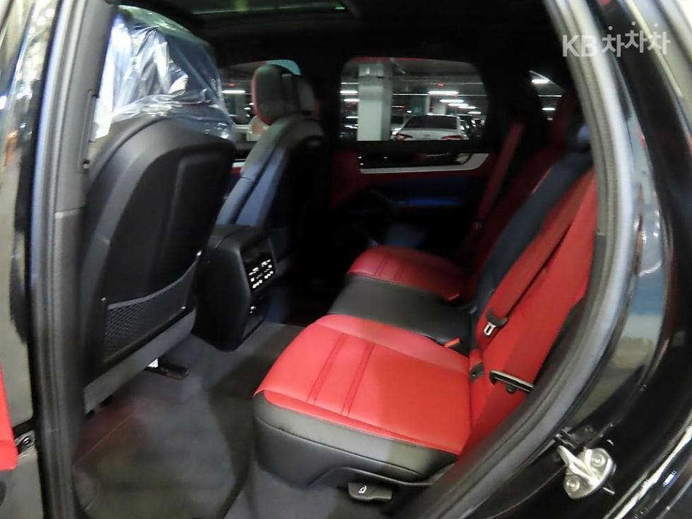 Porsche Cayenne(9Y0)3.0 Стандартен - 7