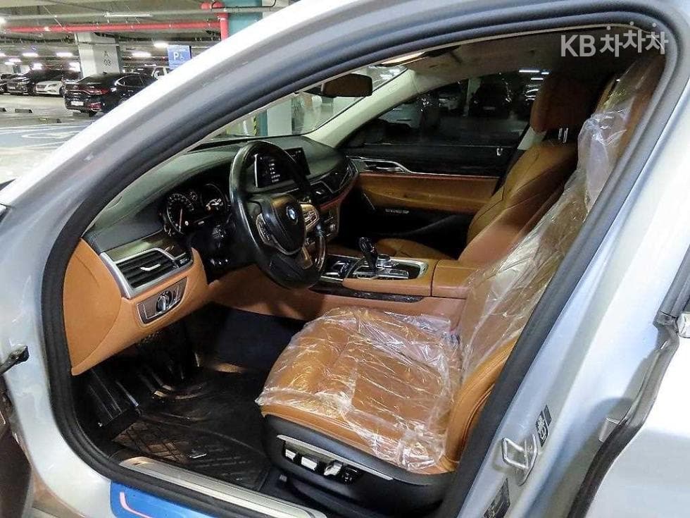 BMW 7시리즈 (G11)740Li xDrive Стандартен - 6