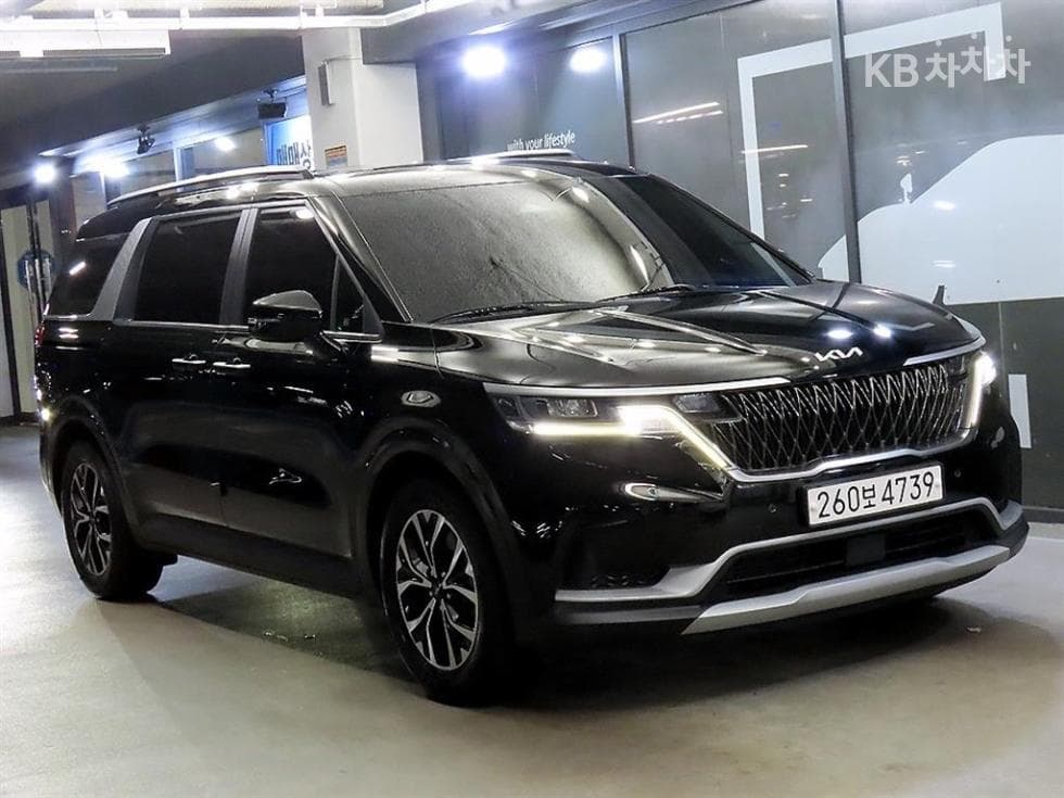 Киа Канивал 4-то поколение D2.2 9-местен Престиж - Image 1